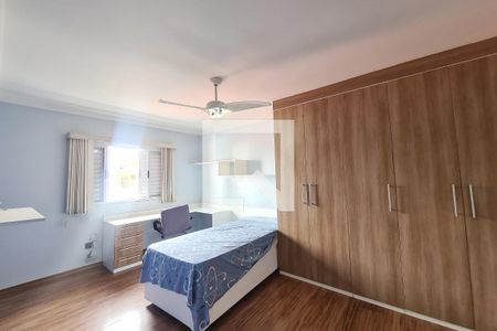 Casa à venda com 408m², 6 quartos e 2 vagasQuarto 2