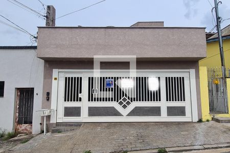 Casa à venda com 408m², 6 quartos e 2 vagasFachada