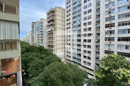 Apartamento à venda com 159m², 3 quartos e sem vagaVista Varanda Sala e Quartos