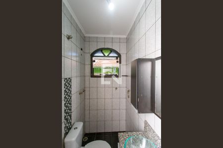 Casa à venda com 90m², 3 quartos e 1 vaga Casa à venda com 90m², 3 quartos e 1 vagaBanheiro Social