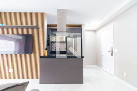 Sala de apartamento à venda com 2 quartos, 67m² em Bela Vista, São Paulo