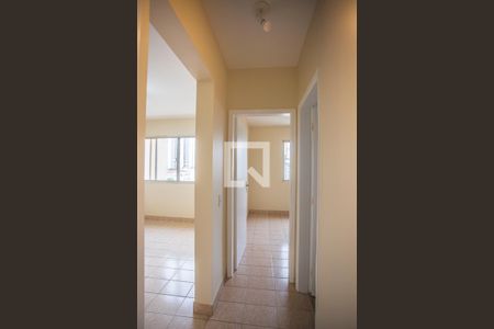 Corredor - Quartos de apartamento para alugar com 2 quartos, 57m² em Vila Monte Alegre, São Paulo