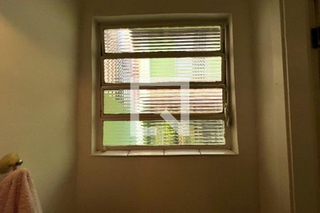 Casa à venda com 160m², 2 quartos e 1 vaga Casa à venda com 160m², 2 quartos e 1 vagaBanheiro da Suíte