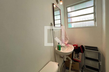 Casa à venda com 160m², 2 quartos e 1 vaga Casa à venda com 160m², 2 quartos e 1 vagaBanheiro da Suíte