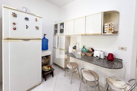 Casa à venda com 160m², 2 quartos e 1 vaga Casa à venda com 160m², 2 quartos e 1 vagaCozinha