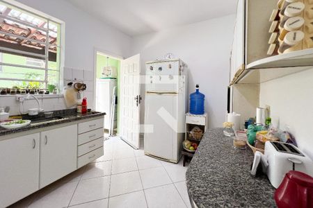 Casa à venda com 160m², 2 quartos e 1 vaga Casa à venda com 160m², 2 quartos e 1 vagaCozinha