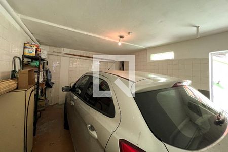 Casa à venda com 160m², 2 quartos e 1 vaga Casa à venda com 160m², 2 quartos e 1 vagaGaragem