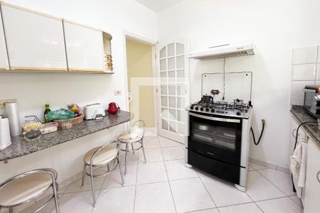 Casa à venda com 160m², 2 quartos e 1 vaga Casa à venda com 160m², 2 quartos e 1 vagaCozinha