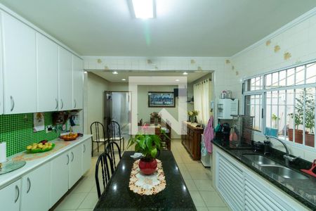 Casa à venda com 199m², 3 quartos e 3 vagasCozinha