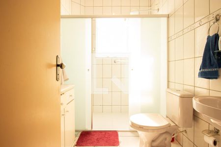 Apartamento à venda com 72m², 2 quartos e sem vagaBanheiro