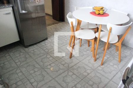 Casa à venda com 151m², 4 quartos e 6 vagasCozinha