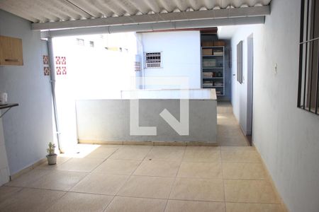 Casa à venda com 151m², 4 quartos e 6 vagasLavanderia