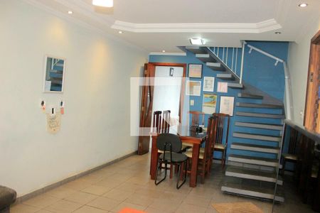 Sala de casa à venda com 4 quartos, 151m² em Gopoúva, Guarulhos