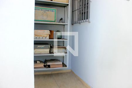 Casa à venda com 151m², 4 quartos e 6 vagasLavanderia