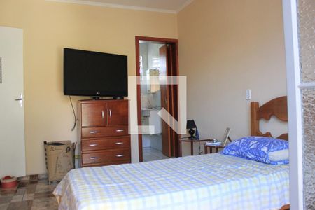 Casa à venda com 151m², 4 quartos e 6 vagasSuíte