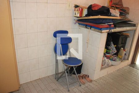 Casa à venda com 151m², 4 quartos e 6 vagasDispensa