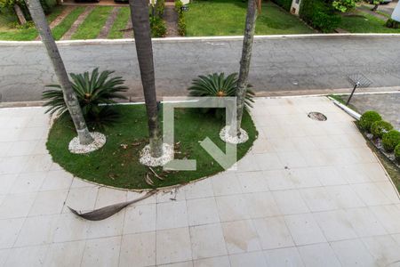 Casa de condomínio à venda com 400m², 4 quartos e 6 vagasVista da Sala