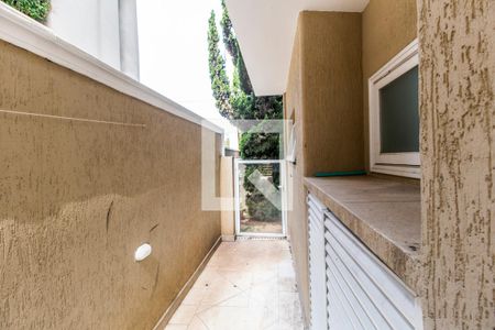 Casa de condomínio à venda com 400m², 4 quartos e 6 vagasCorredor