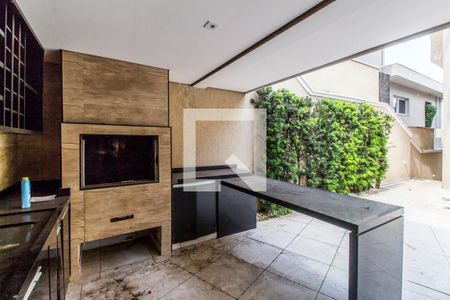 Casa de condomínio à venda com 400m², 4 quartos e 6 vagasÁrea gourmet