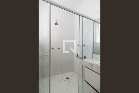 Casa de condomínio à venda com 400m², 4 quartos e 6 vagasBanheiro