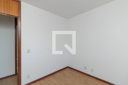 Quarto de apartamento para alugar com 2 quartos, 58m² em Petrópolis, Porto Alegre