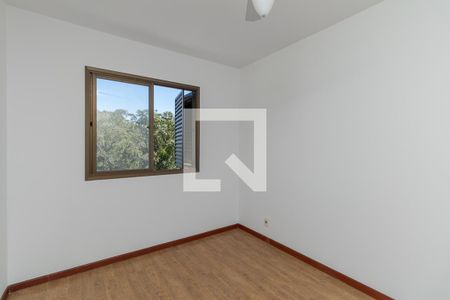 Quarto 2 de apartamento para alugar com 2 quartos, 58m² em Petrópolis, Porto Alegre