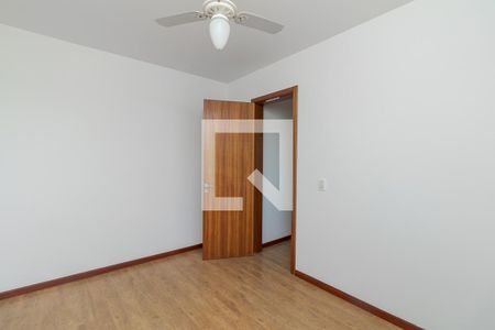 Quarto 2 de apartamento para alugar com 2 quartos, 58m² em Petrópolis, Porto Alegre
