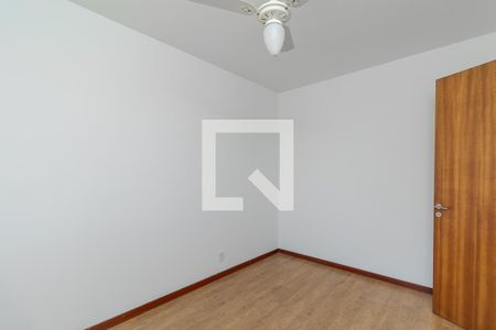 Quarto 2 de apartamento para alugar com 2 quartos, 58m² em Petrópolis, Porto Alegre