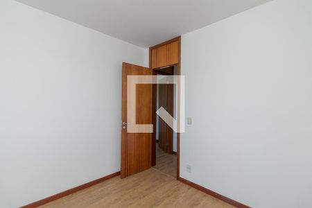 Quarto de apartamento para alugar com 2 quartos, 58m² em Petrópolis, Porto Alegre