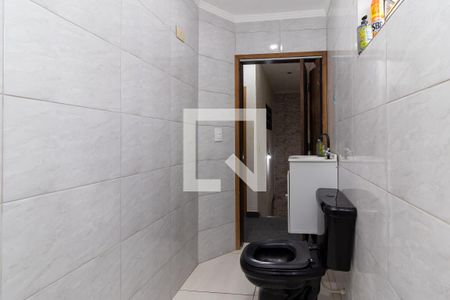 Casa à venda com 2m², 3 quartos e 2 vagas Casa à venda com 2m², 3 quartos e 2 vagasBanheiro