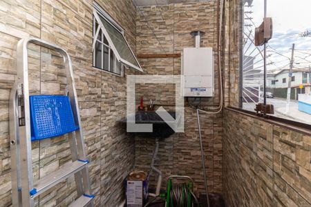Casa à venda com 2m², 3 quartos e 2 vagas Casa à venda com 2m², 3 quartos e 2 vagasÁrea de Serviço
