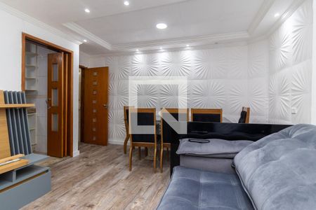 Sala de casa para alugar com 3 quartos, 2m² em Vila Regina ( Zona Leste), São Paulo