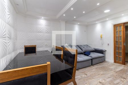 Sala de casa para alugar com 3 quartos, 2m² em Vila Regina ( Zona Leste), São Paulo
