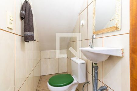 Casa à venda com 2m², 3 quartos e 2 vagas Casa à venda com 2m², 3 quartos e 2 vagasLavabo