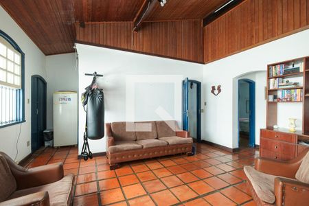 Sala de casa à venda com 7 quartos, 320m² em Tijuca, Rio de Janeiro