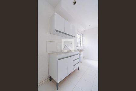 Cozinha de apartamento para alugar com 2 quartos, 42m² em Mato Grande, Canoas