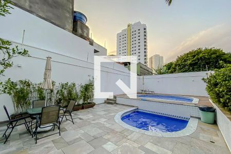 Apartamento à venda com 127m², 3 quartos e 3 vagasÁrea comum - Piscina