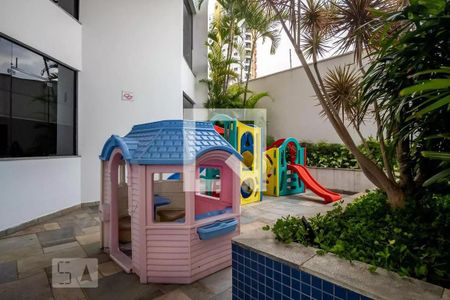 Apartamento à venda com 127m², 3 quartos e 3 vagasÁrea comum - Playground