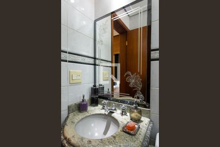 Apartamento à venda com 127m², 3 quartos e 3 vagasBanheiro da Suíte 2