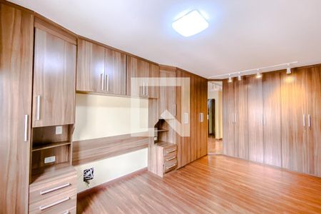 Apartamento à venda com 240m², 4 quartos e 3 vagasQuarto 3 - Suíte