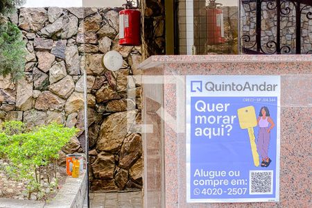 Apartamento à venda com 240m², 4 quartos e 3 vagasFachada