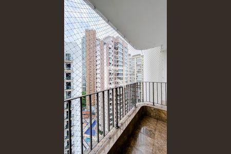 Apartamento à venda com 240m², 4 quartos e 3 vagasVaranda da Sala