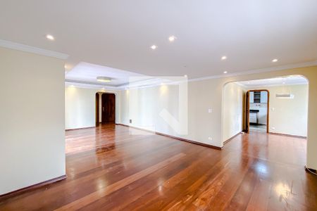 Apartamento à venda com 240m², 4 quartos e 3 vagasSala