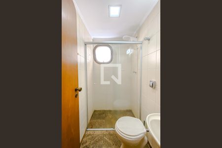 Apartamento à venda com 240m², 4 quartos e 3 vagasBanheiro de serviço