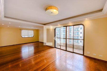 Sala de apartamento para alugar com 4 quartos, 240m² em Vila Regente Feijó, São Paulo