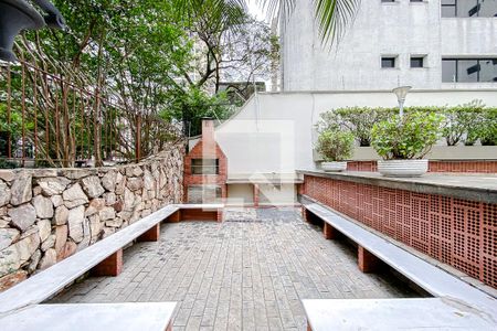 Apartamento à venda com 240m², 4 quartos e 3 vagasÁrea comum - Churrasqueira