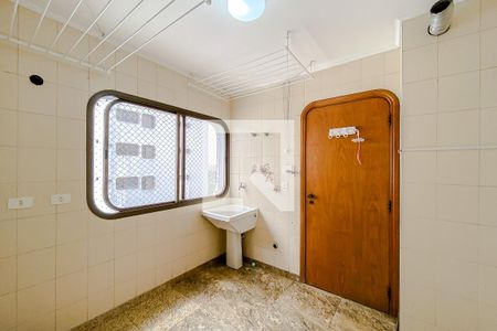 Apartamento à venda com 240m², 4 quartos e 3 vagasÁrea de Serviço