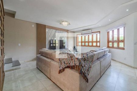 Casa à venda com 390m², 3 quartos e 3 vagas Casa à venda com 390m², 3 quartos e 3 vagasSala