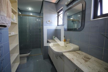 Apartamento à venda com 301m², 4 quartos e 4 vagasBanheiro da Suite 4