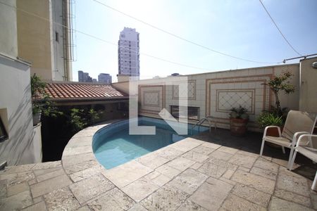 Apartamento à venda com 301m², 4 quartos e 4 vagasÁrea comum - Piscina